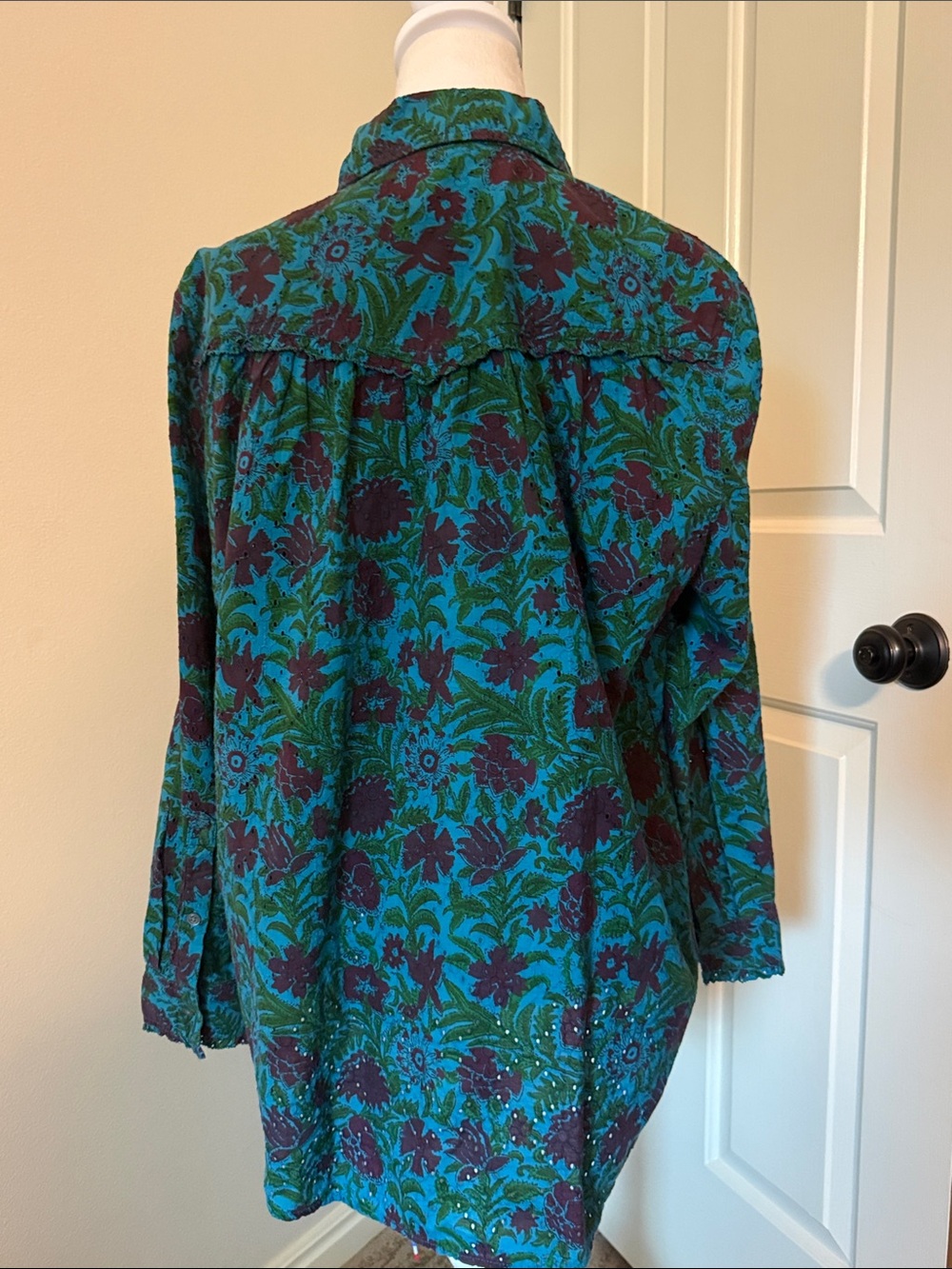 Sundance Teal and Plum eyelet Floral Button-Down Shirt - Picture 7 of 10